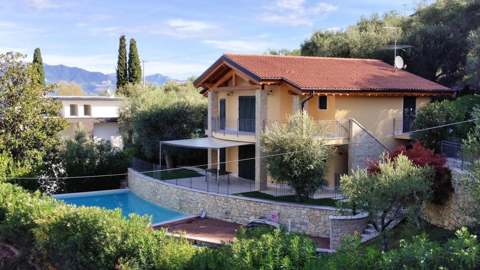 Villa Loncrino - Fine Living Torri Del Benaco Exteriör bild